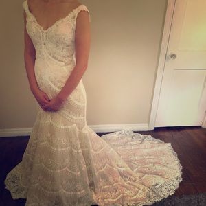 Madison James MJ256 Lace Low-back Wedding Dress